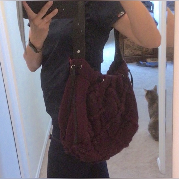 UGG Australia Purple Knit Purse with Black Suede Lining and Black Leather Straps - Picture 2 of 7